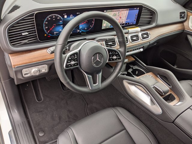 2021 Mercedes Benz GLE 350 4MATIC photo 3