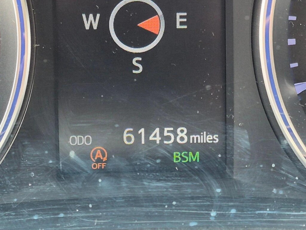 Used 2019 Toyota Highlander XLE V6 SUV