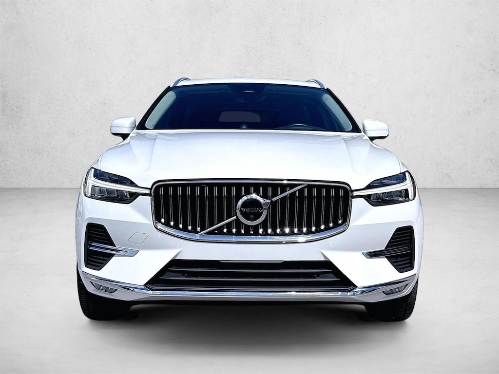 Used 2022 Volvo XC60 B5 FWD Inscription SUV