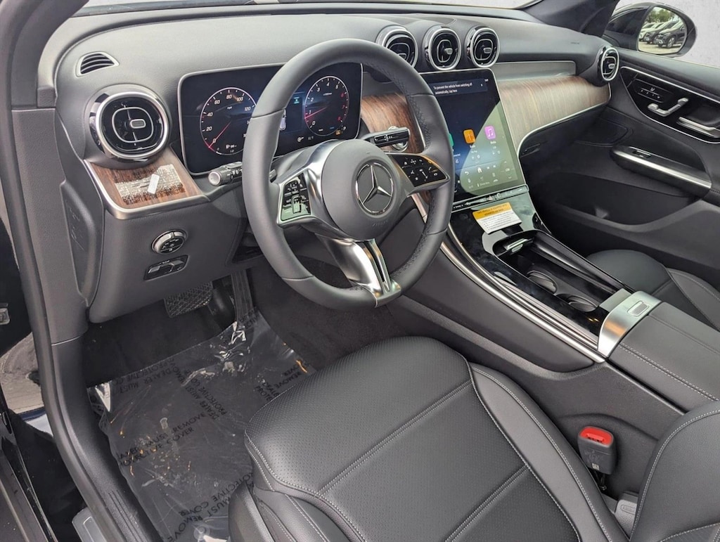 Used 2026 Mercedes-Benz GLC 4MATIC SUV