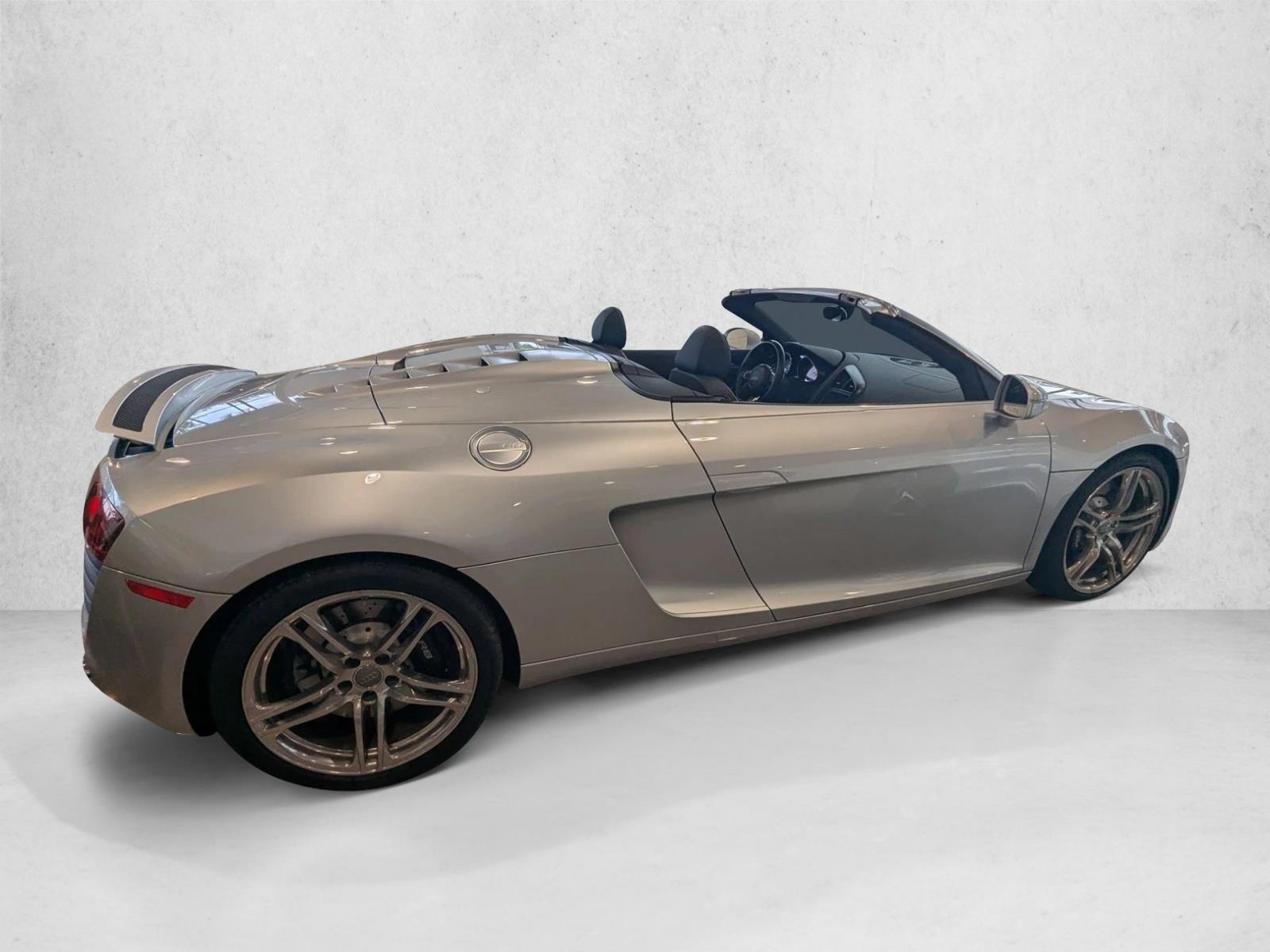 2012 Audi R8 4.2 Spyder photo 4