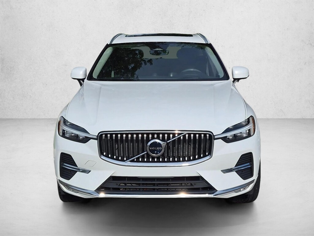 Used 2022 Volvo XC60 B5 FWD Inscription SUV