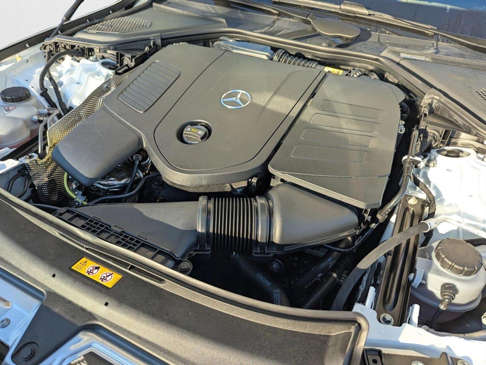 2025 Mercedes-Benz E-Class E350 - Photo 15