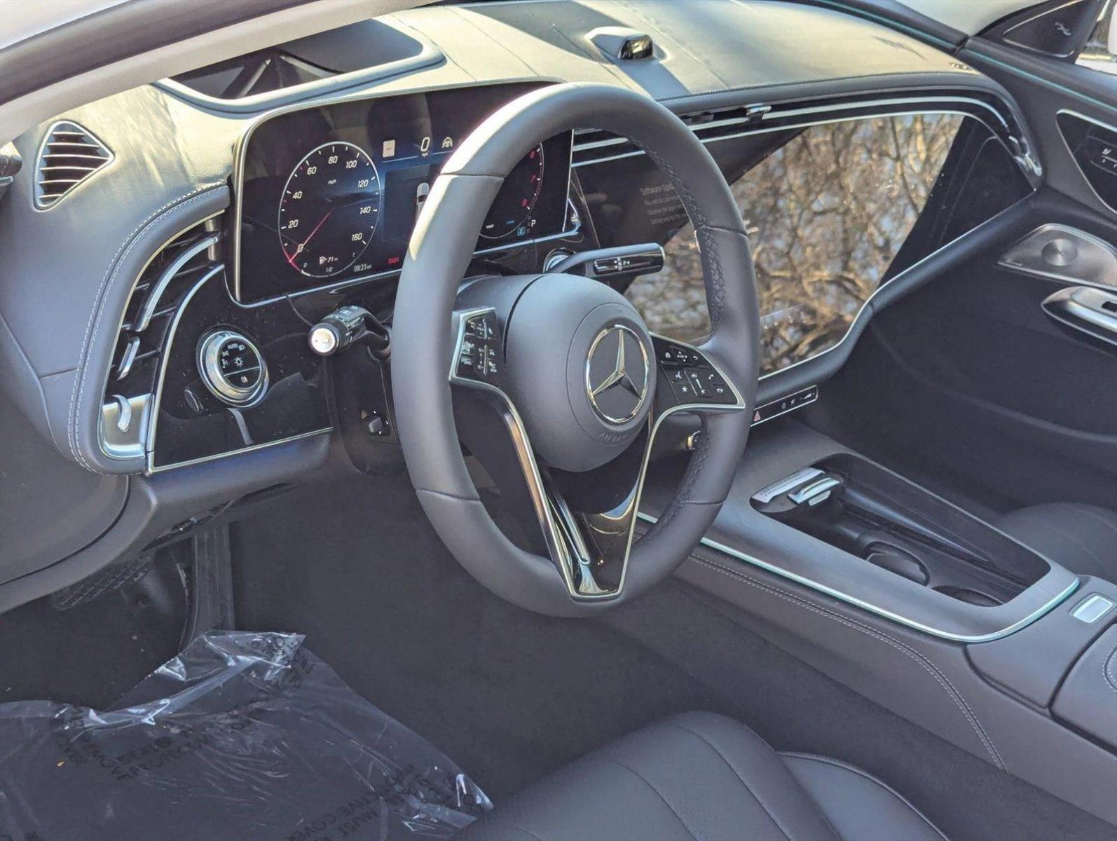 2025 Mercedes Benz E 350 Sedan photo 3