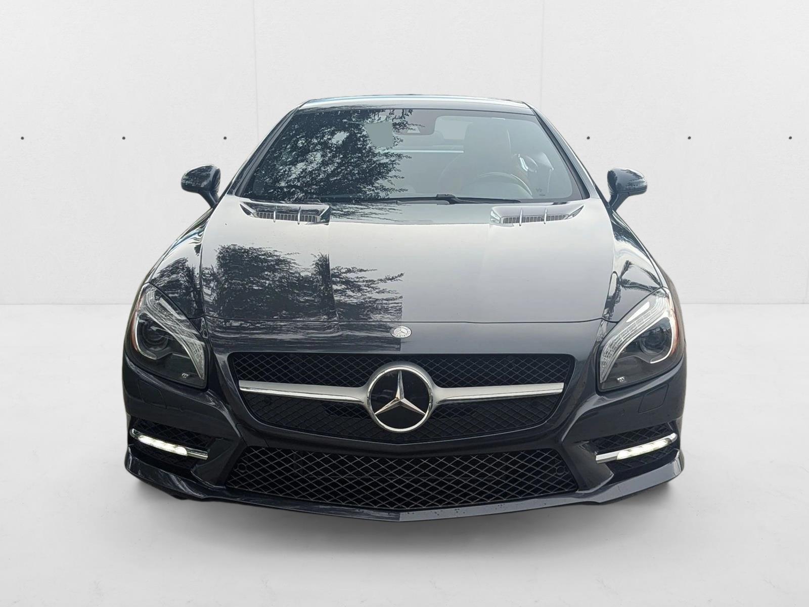 2015 Mercedes Benz SL 400 photo 2