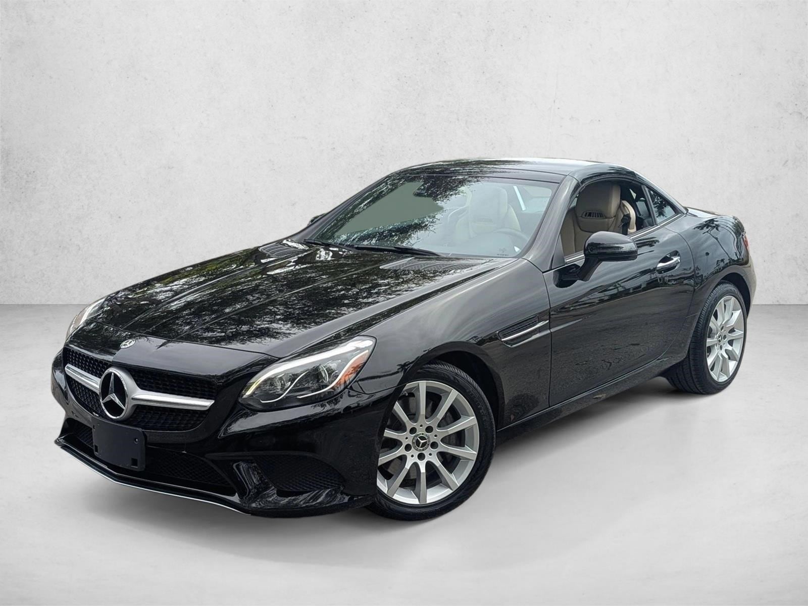 2017 Mercedes-Benz SLC Roadster SLC300