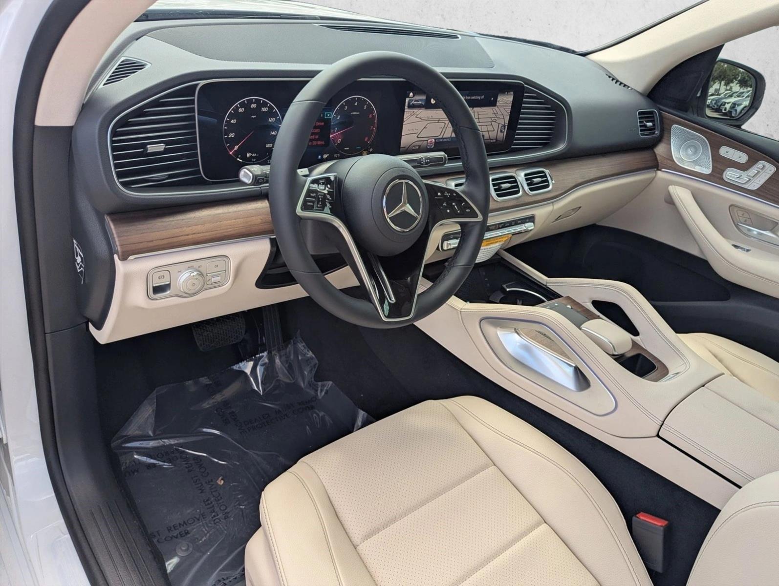 2026 Mercedes Benz GLE 450 4MATIC photo 3