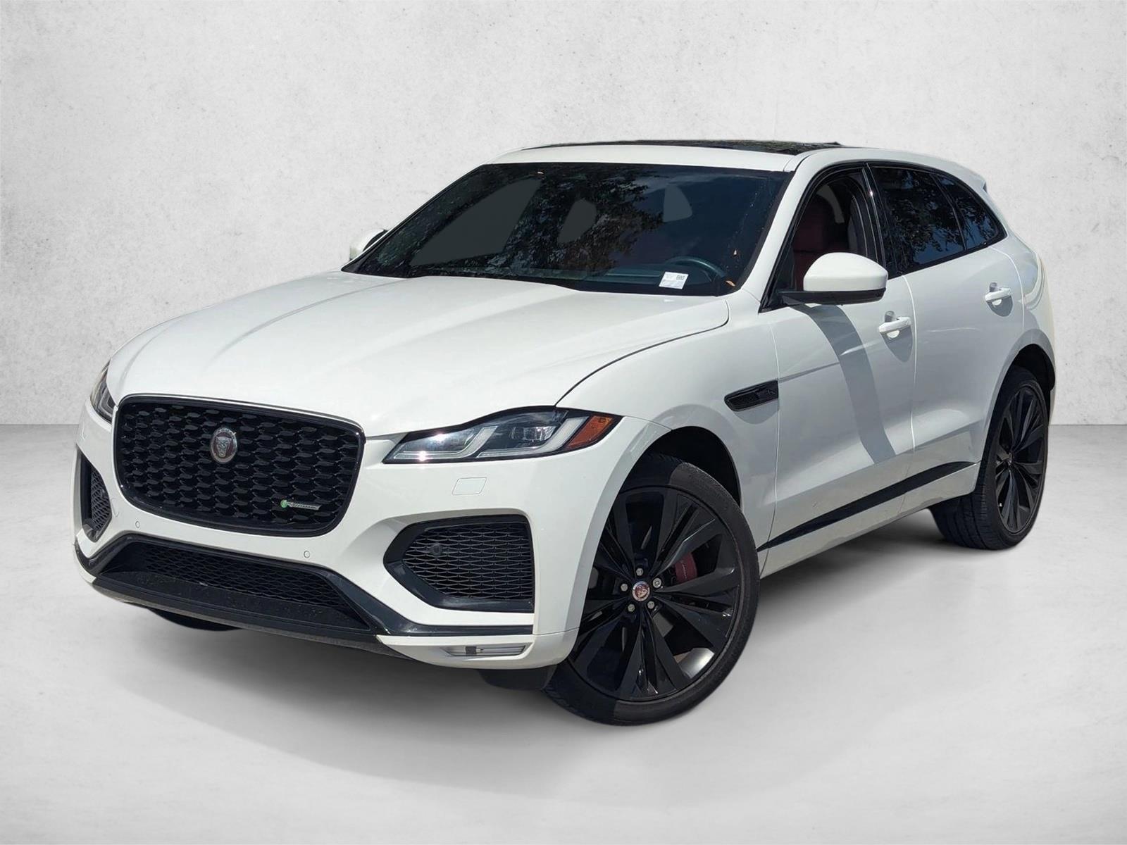 2023 Jaguar F-PACE P400 R-Dynamic S's photo