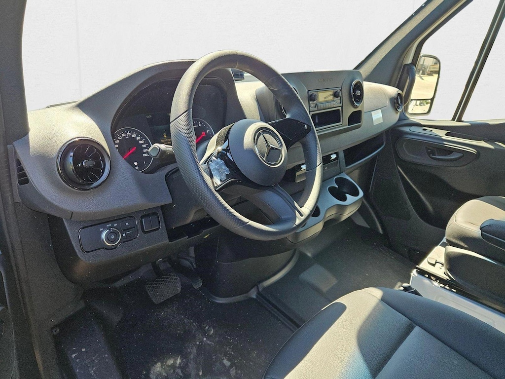 New 2025 Mercedes-Benz Sprinter Cargo Van 2500 Standard Roof I4 Diesel 144" RWD Van Cargo Van