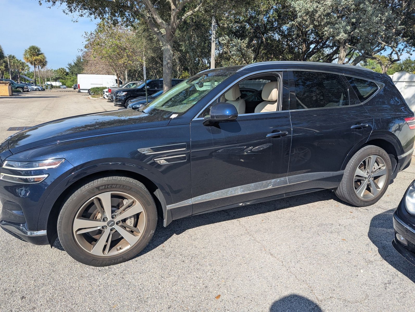 2023 Genesis GV80 3.5T AWD photo 3
