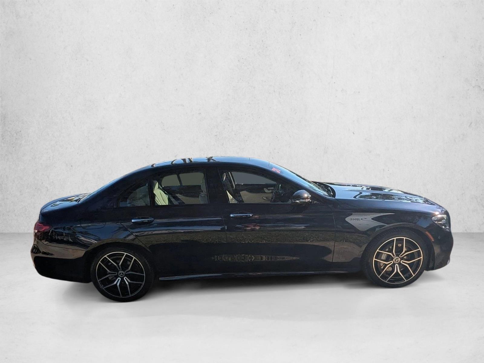 2022 Mercedes Benz E 350 Sedan photo 3