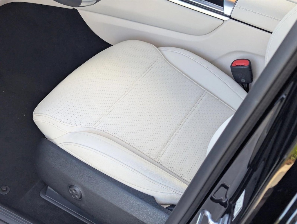 New 2026 Mercedes-Benz GLC 300 GLC 300 4MATIC ® SUV SUV