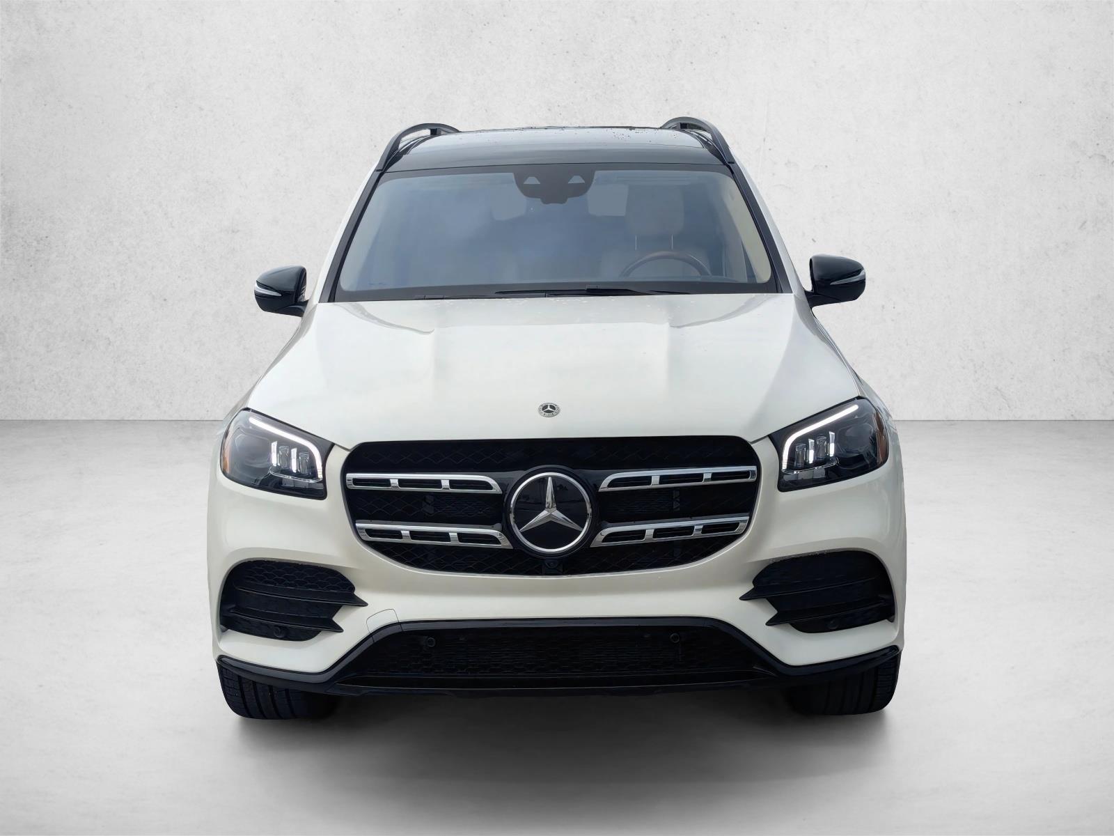 2023 Mercedes Benz GLS 450 4MATIC photo 2
