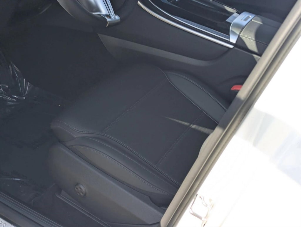 New 2026 Mercedes-Benz GLC 300 GLC 300 4MATIC ® SUV SUV