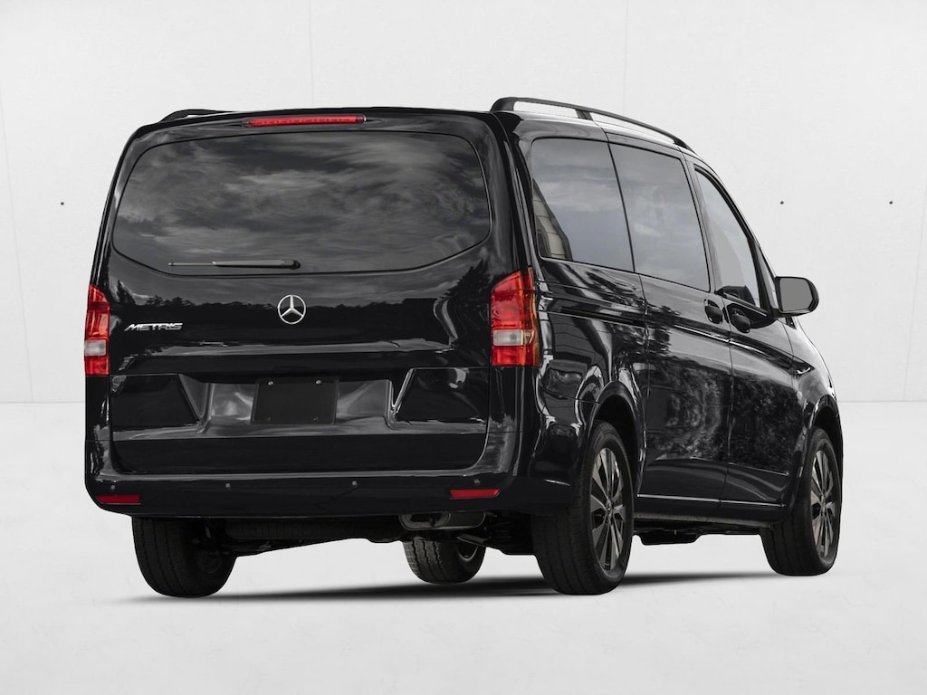 New 2023 Mercedes-Benz Metris Passenger Van Standard Roof 126" Wheelbase Van