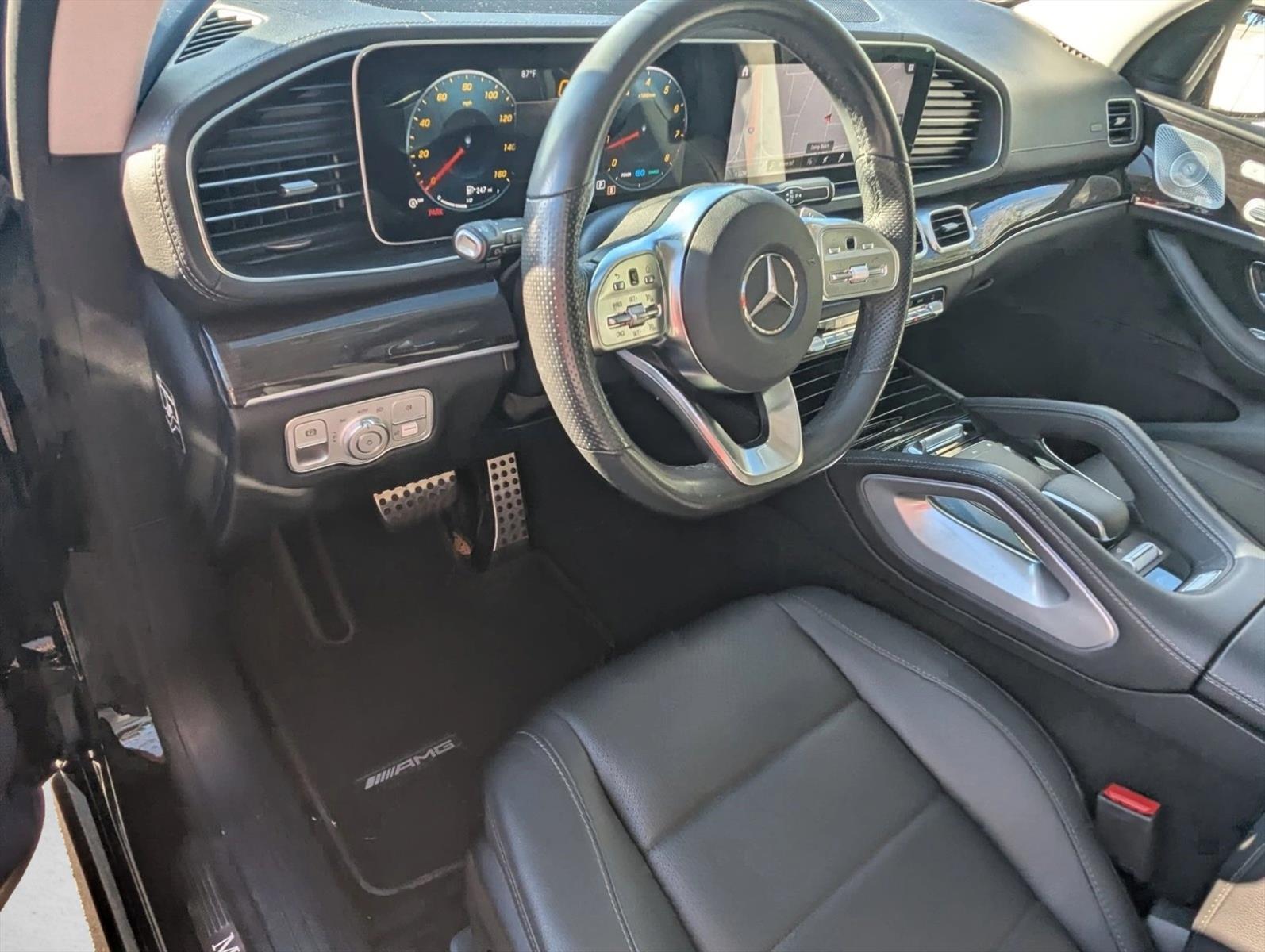 2023 Mercedes Benz GLS 450 4MATIC photo 4