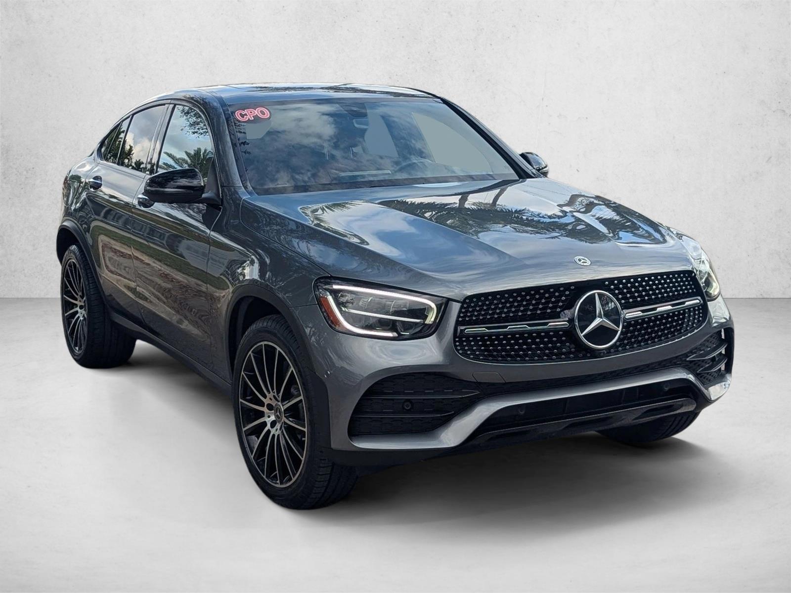 2021 Mercedes Benz GLC 300 4MATIC Coupe photo 3
