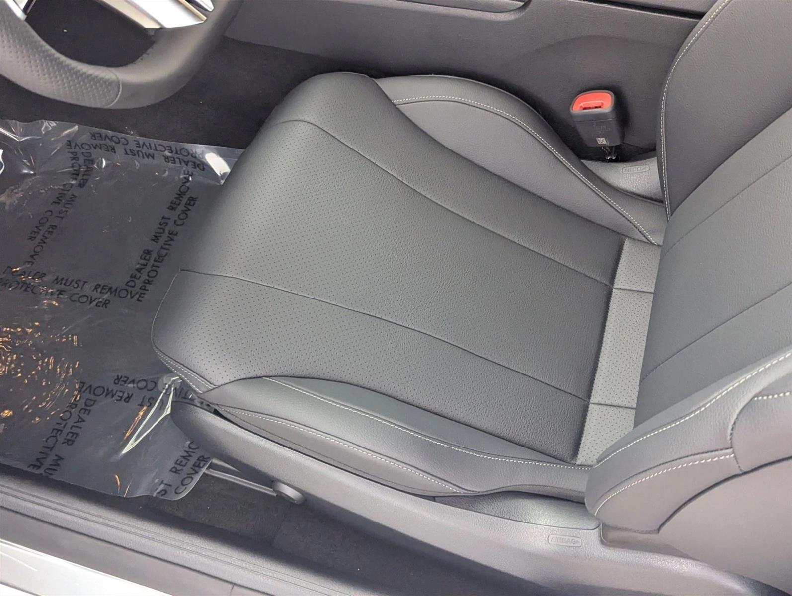 2026 Mercedes Benz CLE 450 4MATIC Coupe photo 3