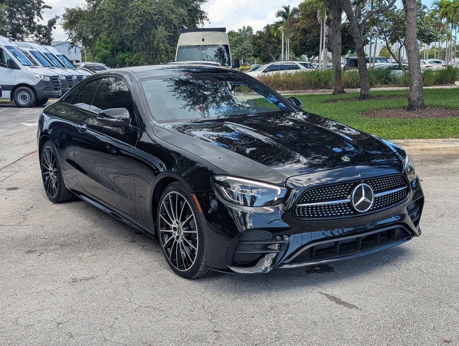 2021 Mercedes Benz E 450 4MATIC Coupe photo 3