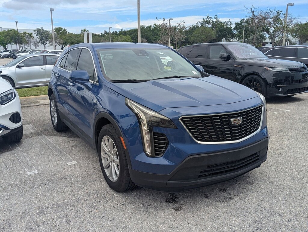 Used 2023 CADILLAC XT4 Luxury SUV