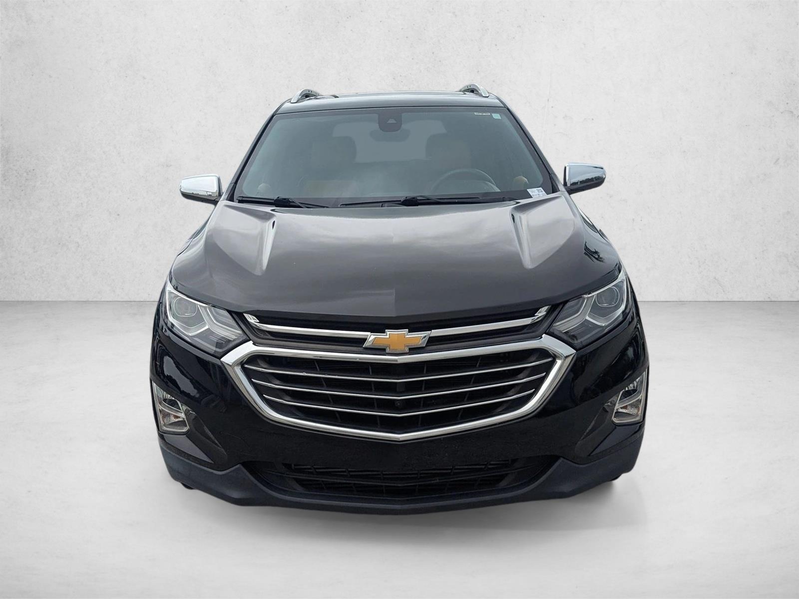 2018 Chevrolet Equinox Premier photo 2