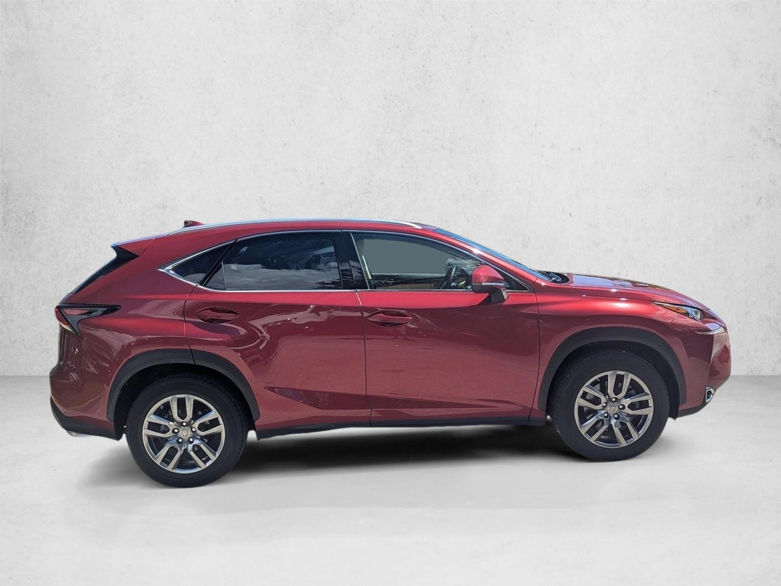 2015 Lexus NX 200t Luxury photo 4