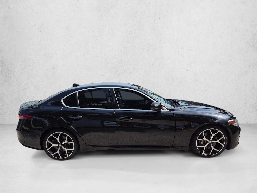 Used 2019 Alfa Romeo Giulia Sedan