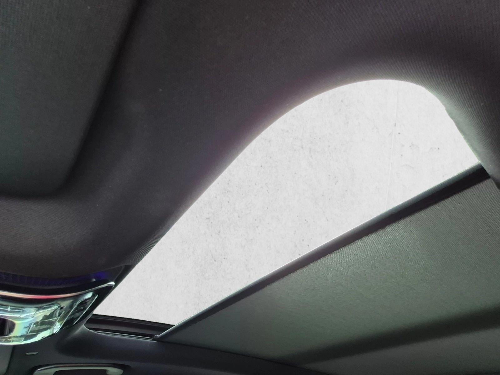 2026 Mercedes-Benz GLC Base - Photo 15