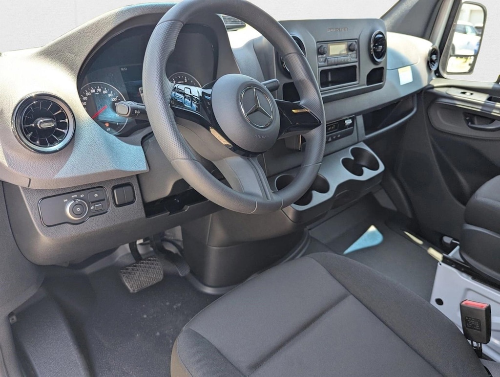 New 2025 Mercedes-Benz Sprinter Cargo Van 2500 Standard Roof I4 Diesel 144" RWD Van Cargo Van
