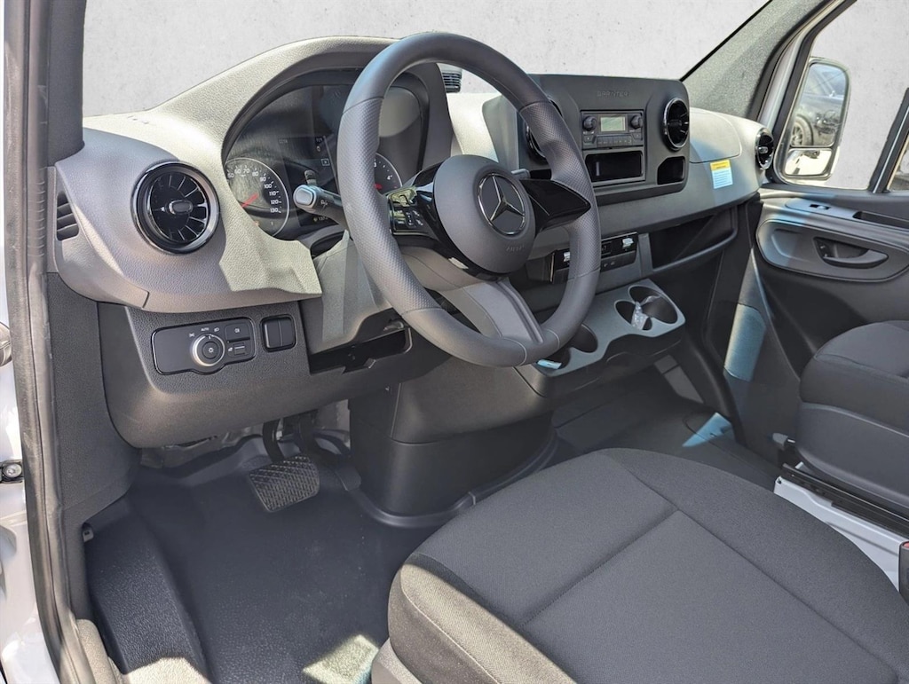 New 2026 Mercedes-Benz Sprinter Cargo Van 2500 Standard Roof I4 Diesel 144" RWD Van Cargo Van