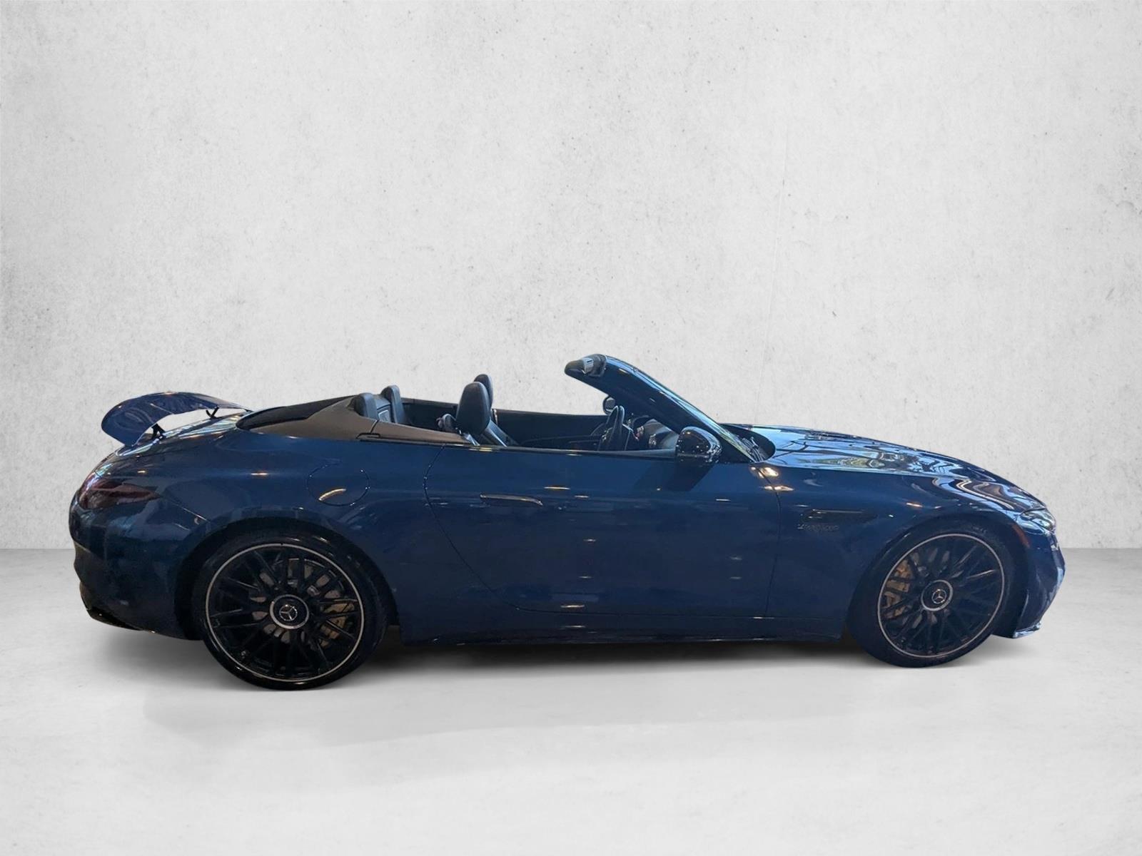 2022 Mercedes Benz SL AMG 63 photo 4