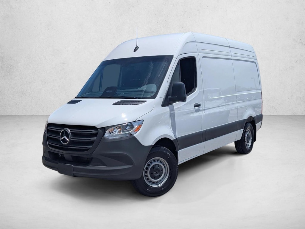 New 2026 Mercedes-Benz Sprinter Cargo Van 2500 Standard Roof I4 Diesel 144" RWD Van Cargo Van