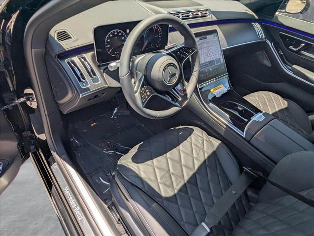 2025 Mercedes Benz S 450 580e 4MATIC photo 3