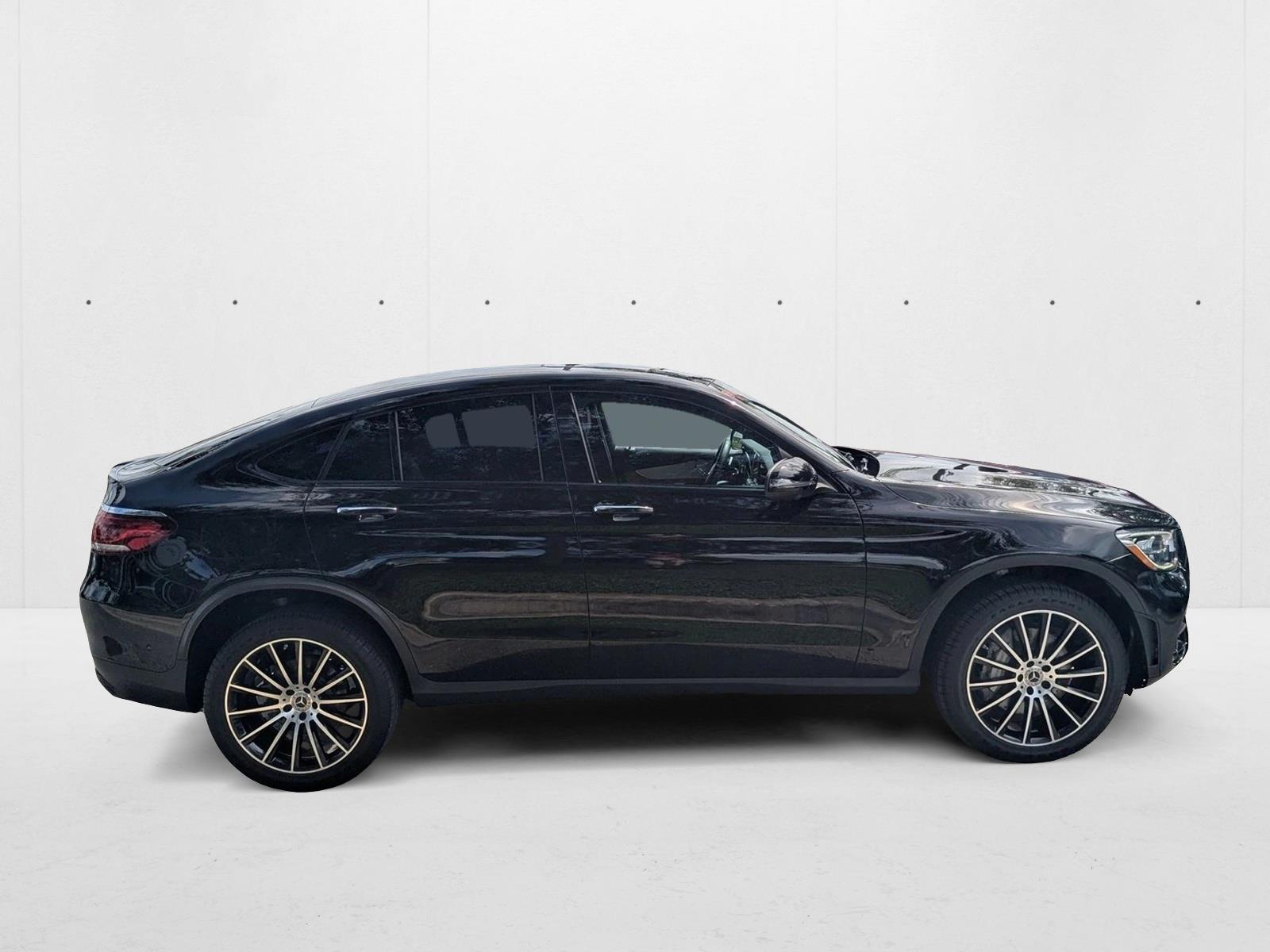 2022 Mercedes Benz GLC 4MATIC Coupe photo 2