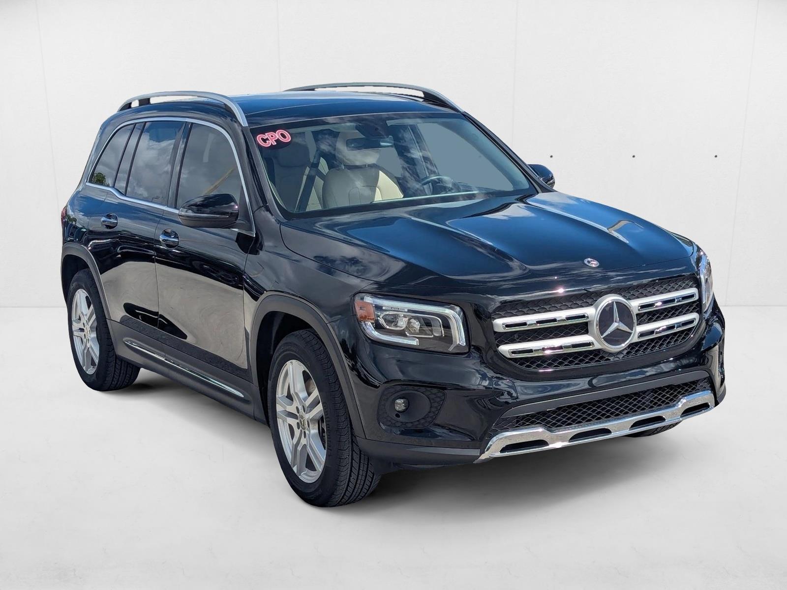 2023 Mercedes Benz GLB 250 photo 3