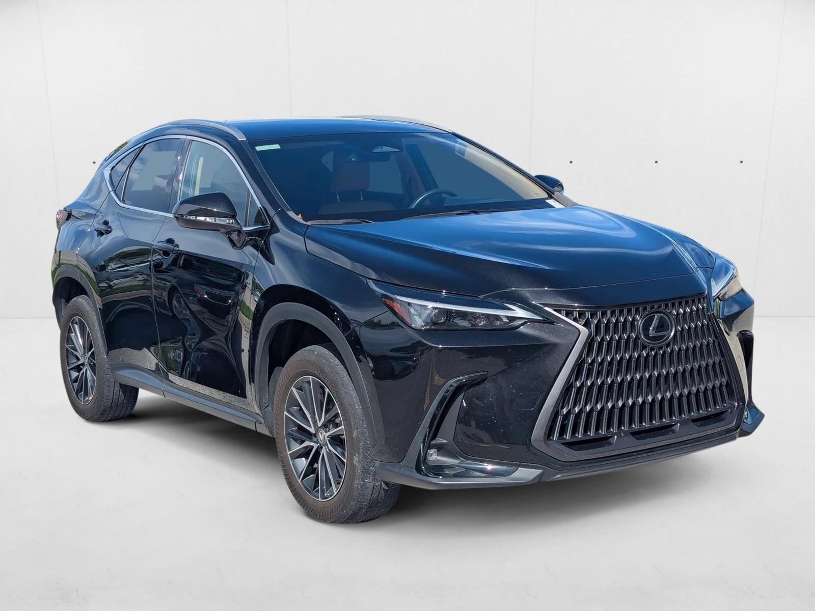 2024 Lexus NX 250 photo 3