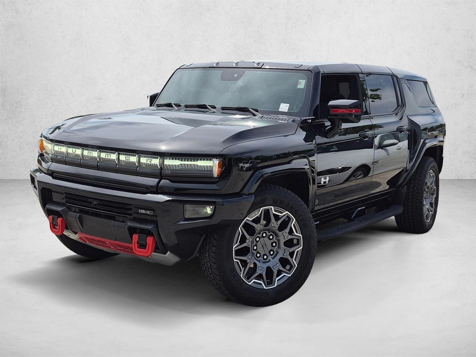 2024 GMC Hummer EV 3X SUV's photo
