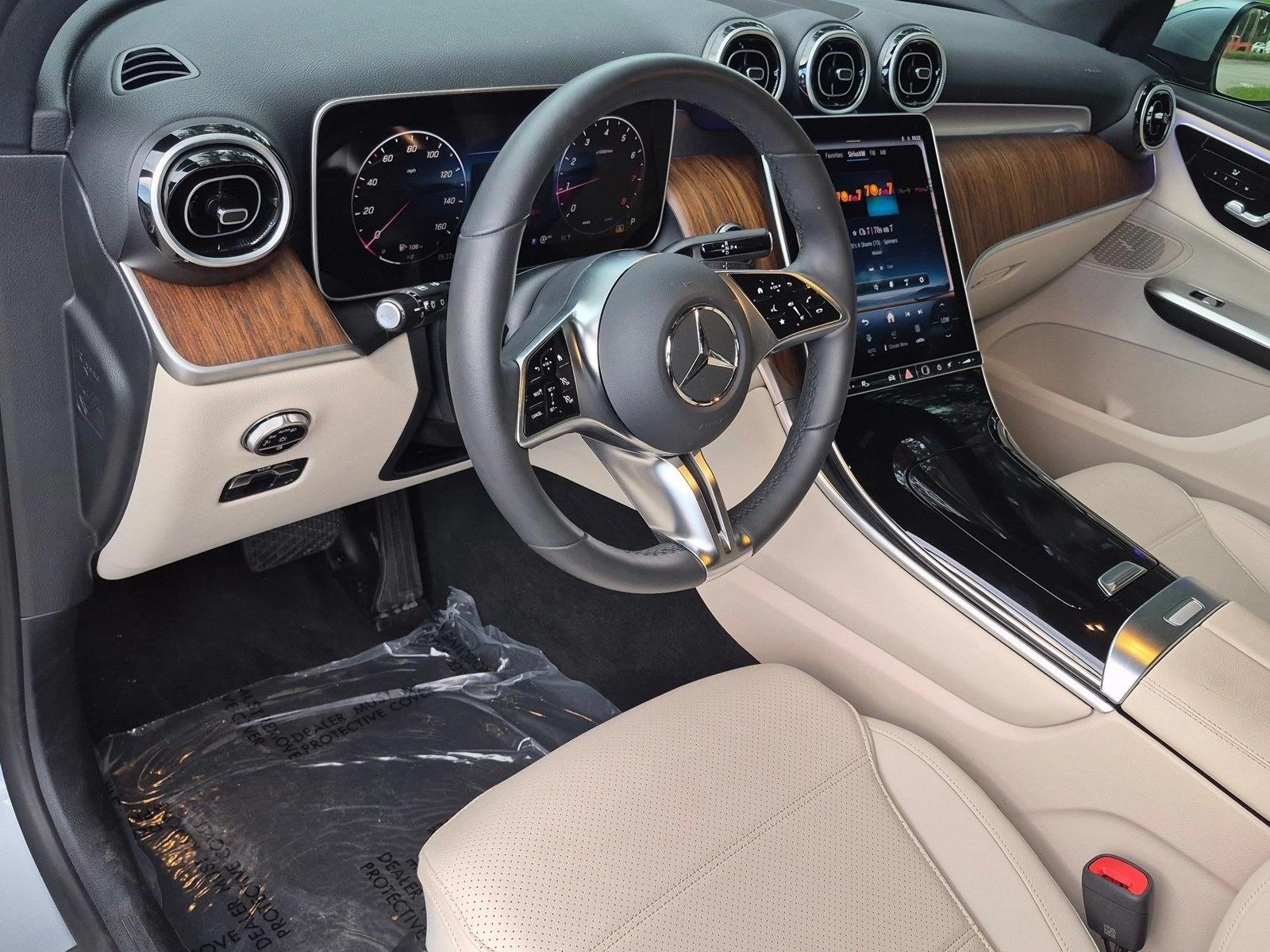 2026 Mercedes-Benz GLC Base - Photo 10