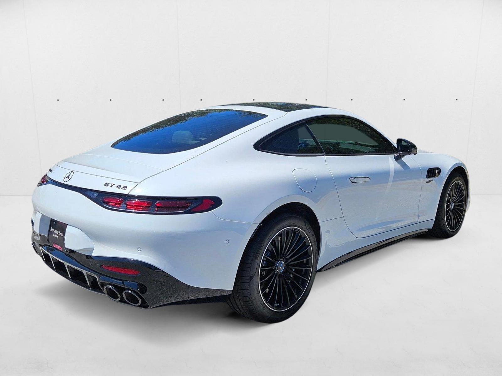 2025 Mercedes Benz AMG GT photo 2