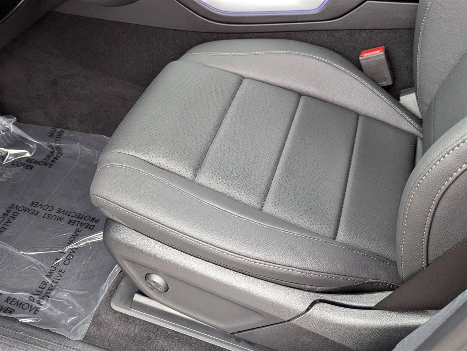 2025 Mercedes Benz GLE 350 4MATIC photo 4