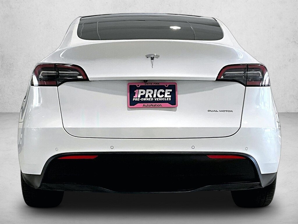 Used 2022 Tesla Model Y Long Range SUV