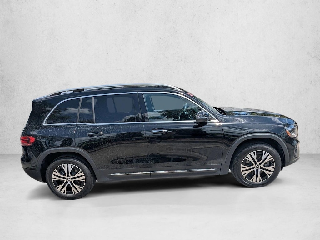 Certified 2024 Mercedes-Benz GLB 4MATIC SUV