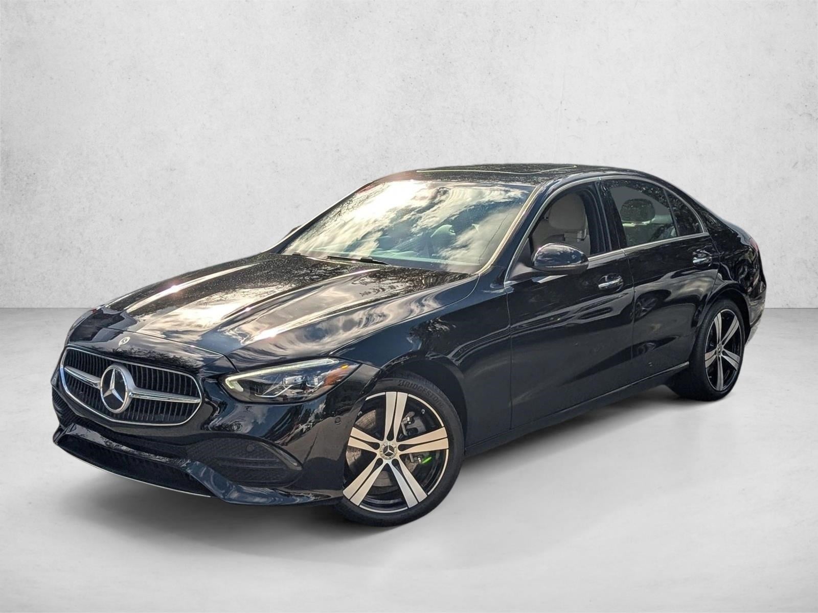 2025 Mercedes-Benz C-Class Sedan C 300's photo