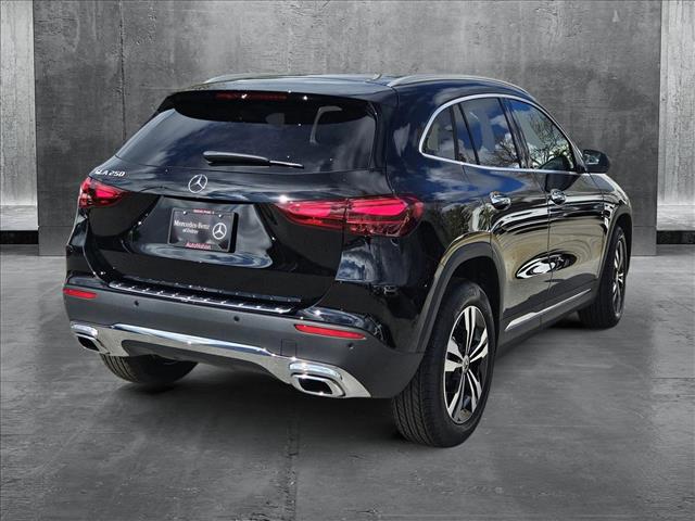2025 Mercedes Benz GLA 250 photo 2
