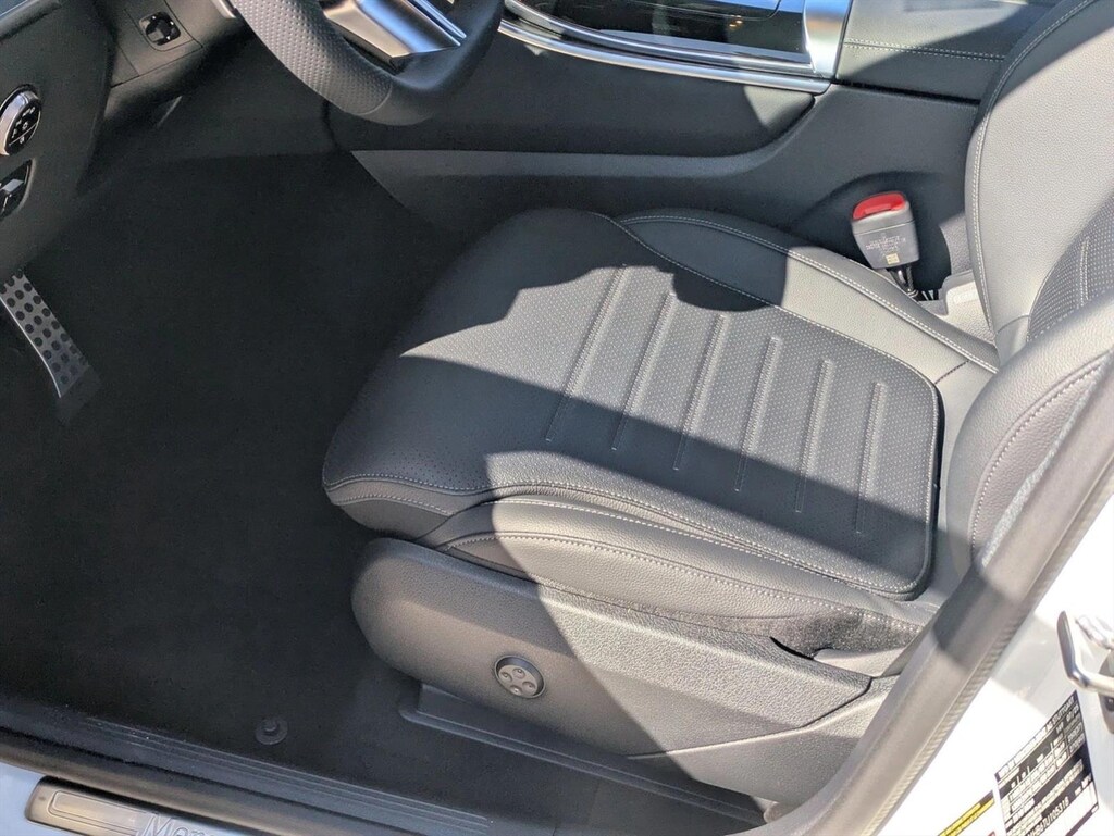 Used 2026 Mercedes-Benz GLC 4MATIC SUV