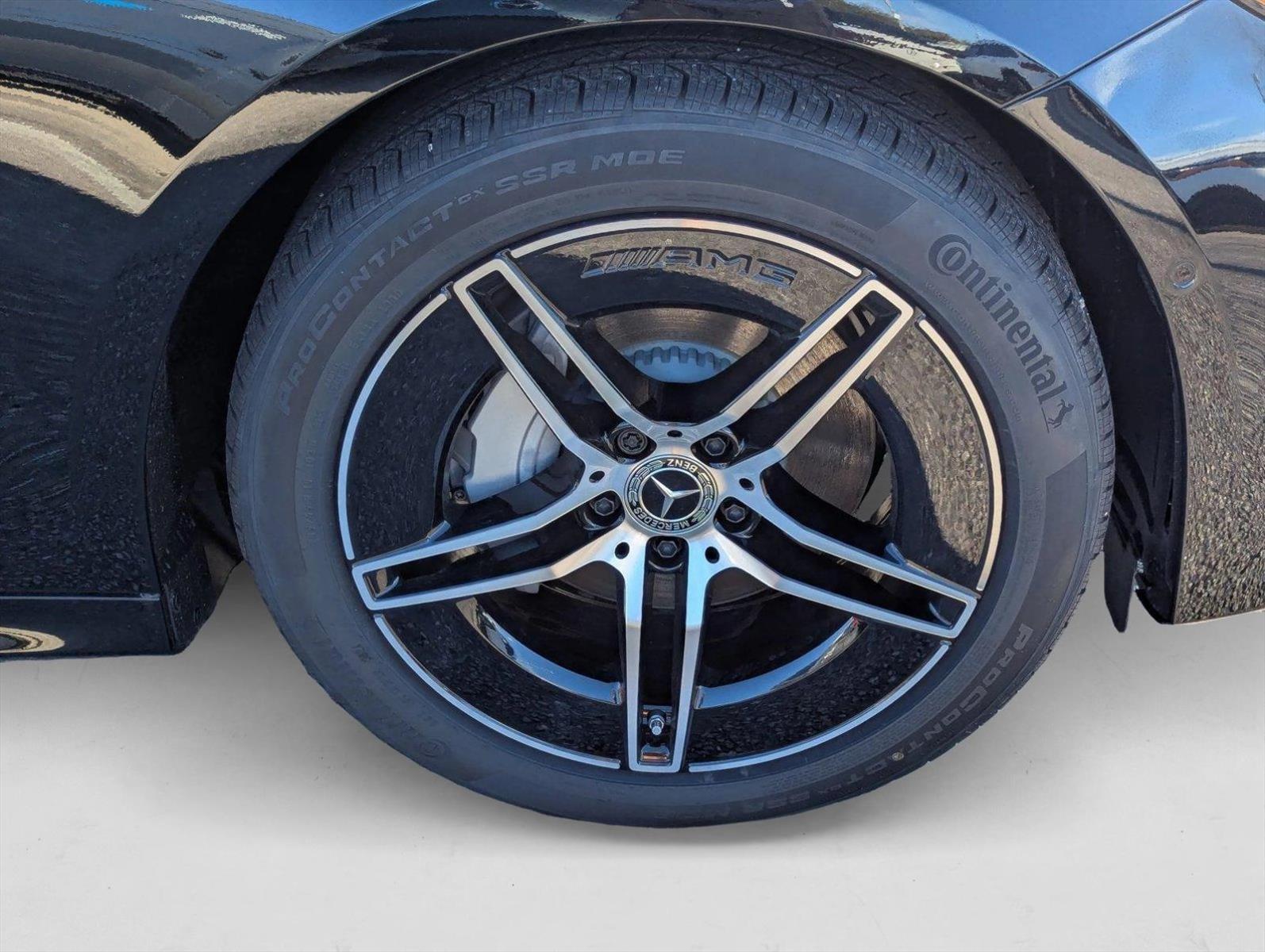 2025 Mercedes-Benz E-Class E350 - Photo 9