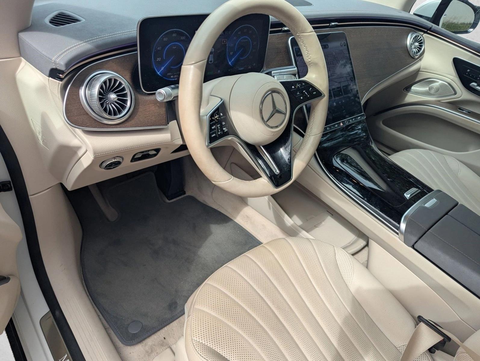 2022 Mercedes Benz EQS Sedan 450 photo 3