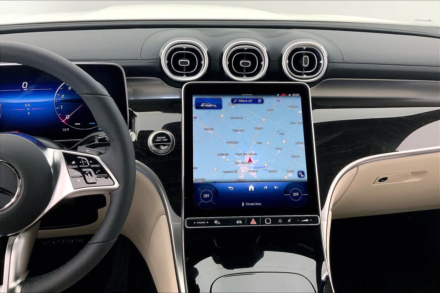 Thumbnail: 2025 Mercedes-Benz GLC - 16