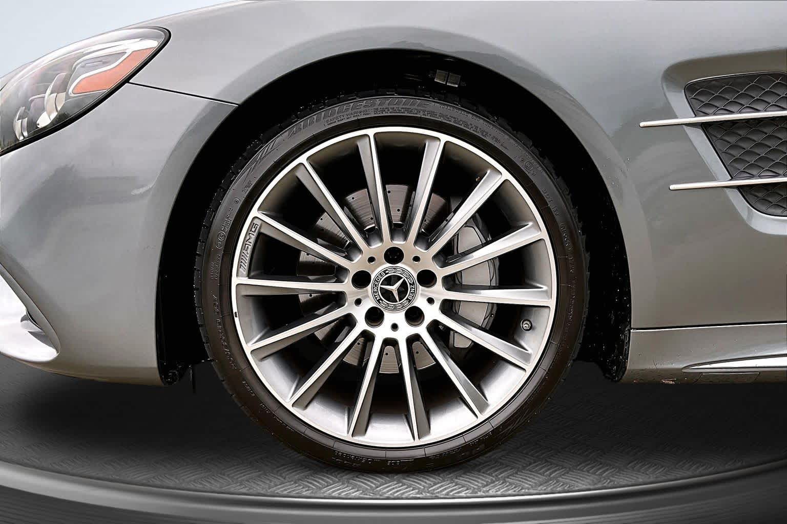 Thumbnail: 2019 Mercedes-Benz SL-Class - 7