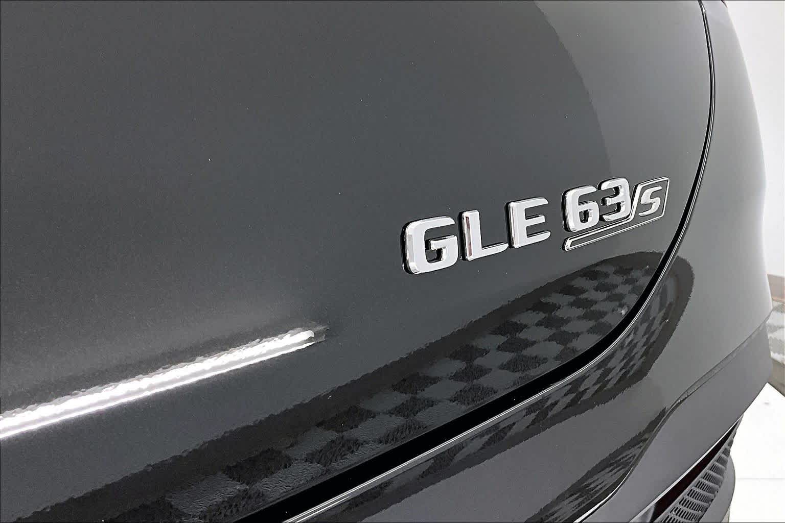 Thumbnail: 2026 Mercedes-Benz GL-Class - 7
